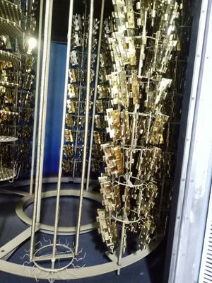 Оборудование для покрытия металлов, оборудование для теплового распыления металлизации, многоарковая вакуумная ПВД-хромная распыляющая машина