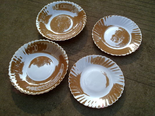 Фабрика прямая Китай Маленькая ПВД покрывающая машина Цена Путринг Металлическая осаждение ПВД покрывающая машина для покрытия твердого инструмента