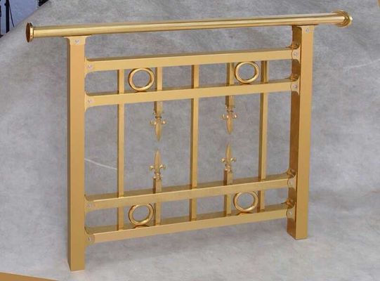 Машина для вакуумного покрытия стеклянных бутылок Алюминиевая машина для покраски Пластиковая машина для металлизации алюминия PVD