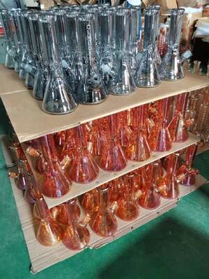 Стекловакуумная установка для нанесения покрытий PVD с высокопропускающим покрытием, стабильной производственной системой и полным автоматическим управлением